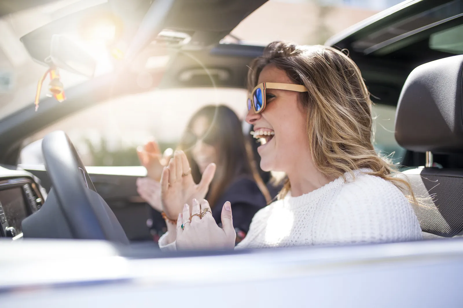 Top 6 Essential Driving Tips for New Drivers
